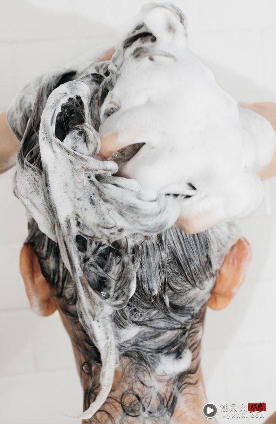 Tips I 染发最常遇到的5大迷思！为什么染后48小时才能洗头？ 更多热点 图5张